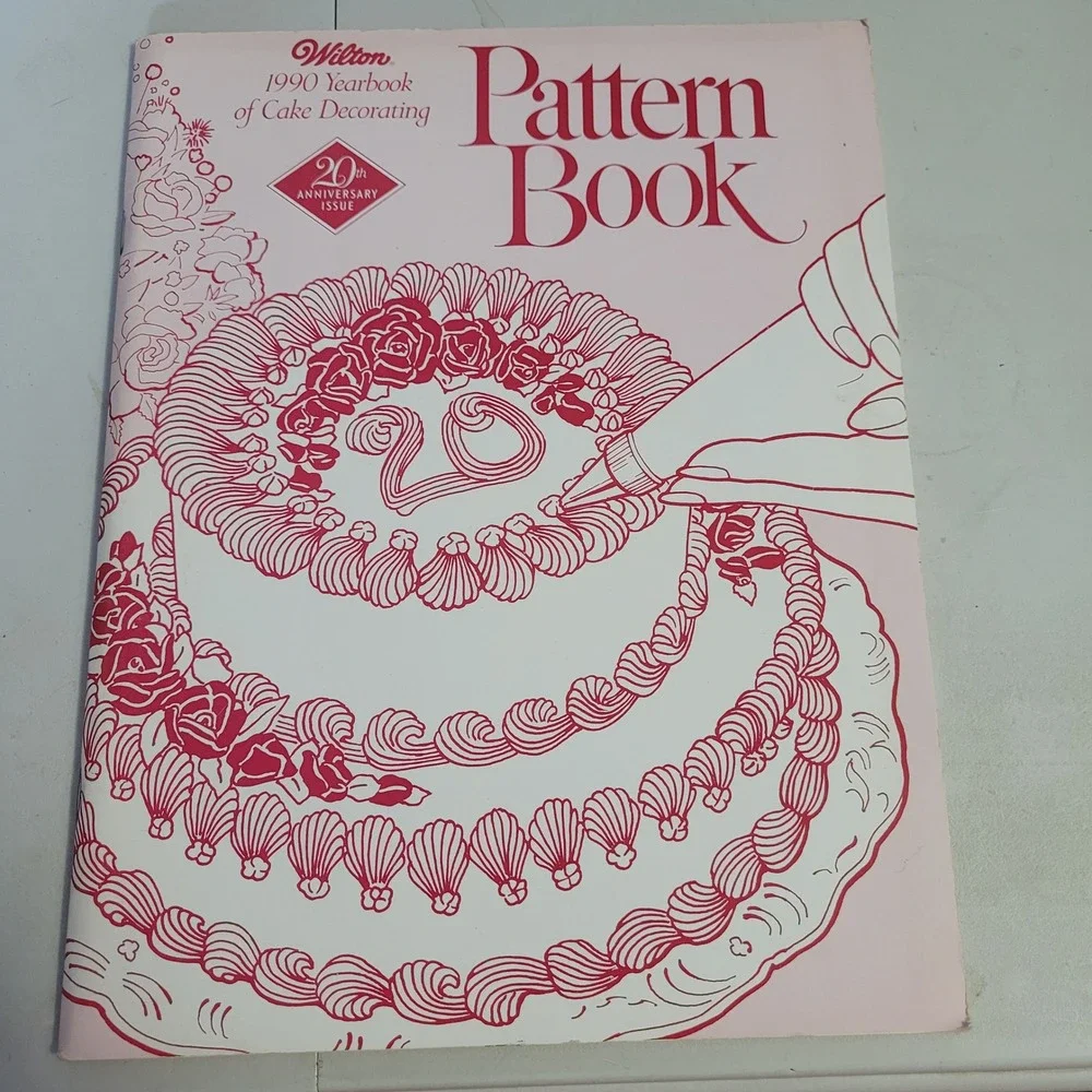 Wilton 1990 Yearbook of Cake Decorating Pattern Book 20th Anniversary Issue